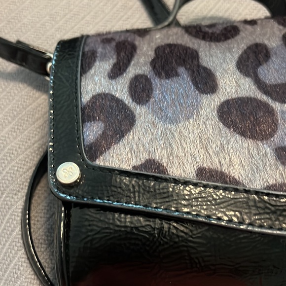 Relic mini bag crossbody leopard print - Picture 12 of 12